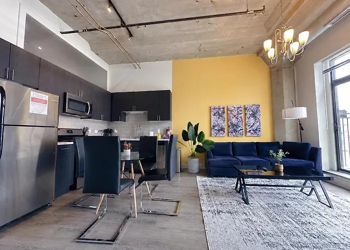 Apartamento Mccormick Place 2br With Patio, Skyline View And Optional Parking Sleeps 6 Near Soldier Field And Grant Park *