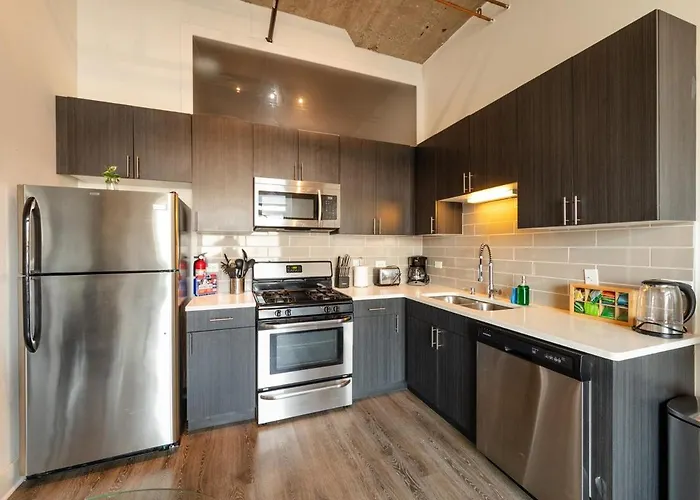 Apartamento Mccormick Place 2br With Patio, Skyline View And Optional Parking Sleeps 6 Near Soldier Field And Grant Park *